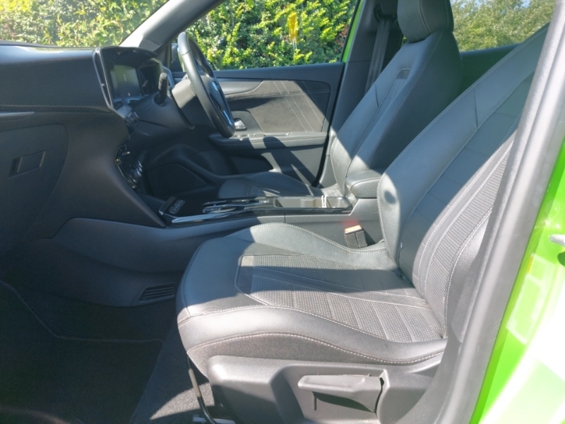 Vauxhall Mokka-e 100Kw Ultimate 50Kwh BD22WXL Green #4