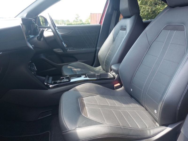 Vauxhall Mokka-e 100Kw Ultimate Edition 50Kwh Red #5