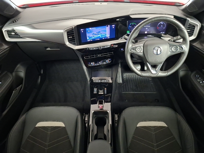 Vauxhall Mokka-e 100Kw Ultimate 50Kwh YG23FYM Red #3