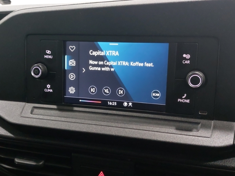 Volkswagen Caddy Commerce Red #11