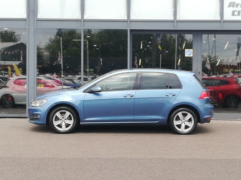 Volkswagen Golf 2.0 Tdi Gt White #4