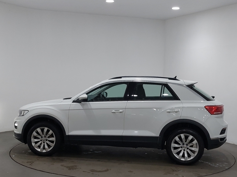 Volkswagen T-Roc 1.6 Tdi Se White #4