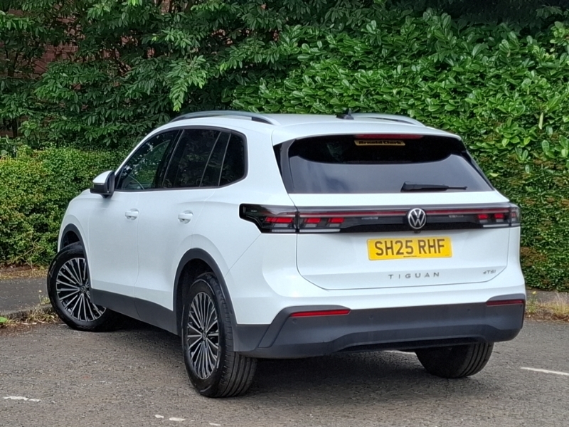 Volkswagen Tiguan 1.5 Etsi 150 Match Dsg White #2