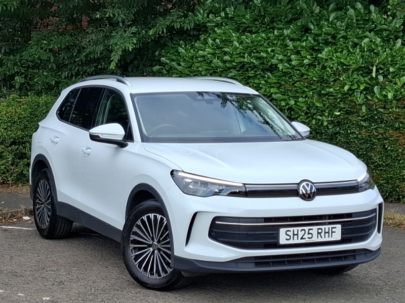 Volkswagen Tiguan 1.5 Etsi 150 Match Dsg White