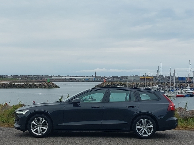 Volvo V60 2.0 D3 Momentum OU19HYV Grey #4