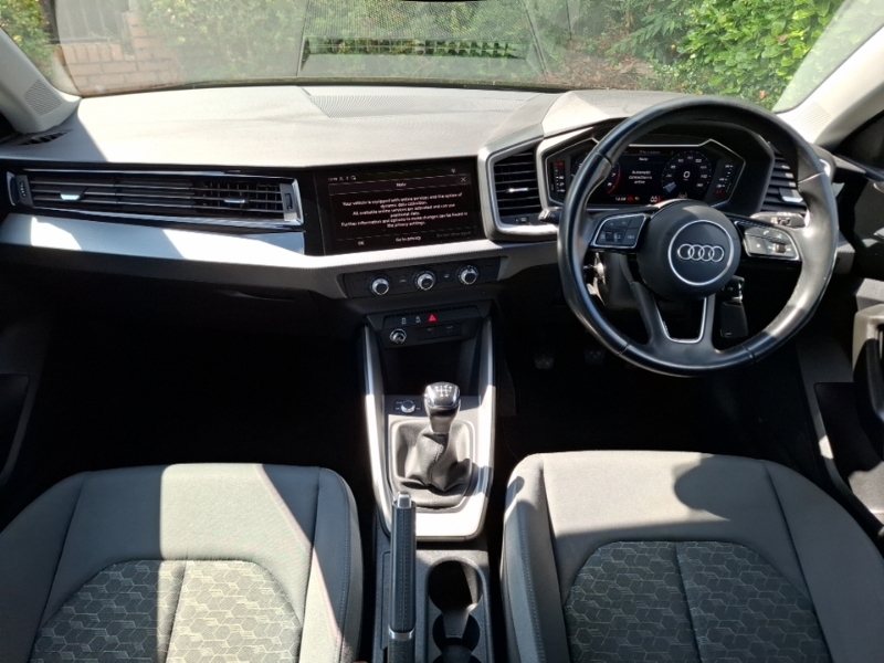 Audi A1 25 Tfsi Sport SX23FKU Black #3