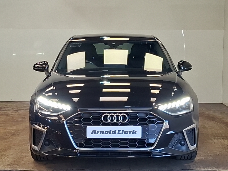 Audi A4 Technik Black #14