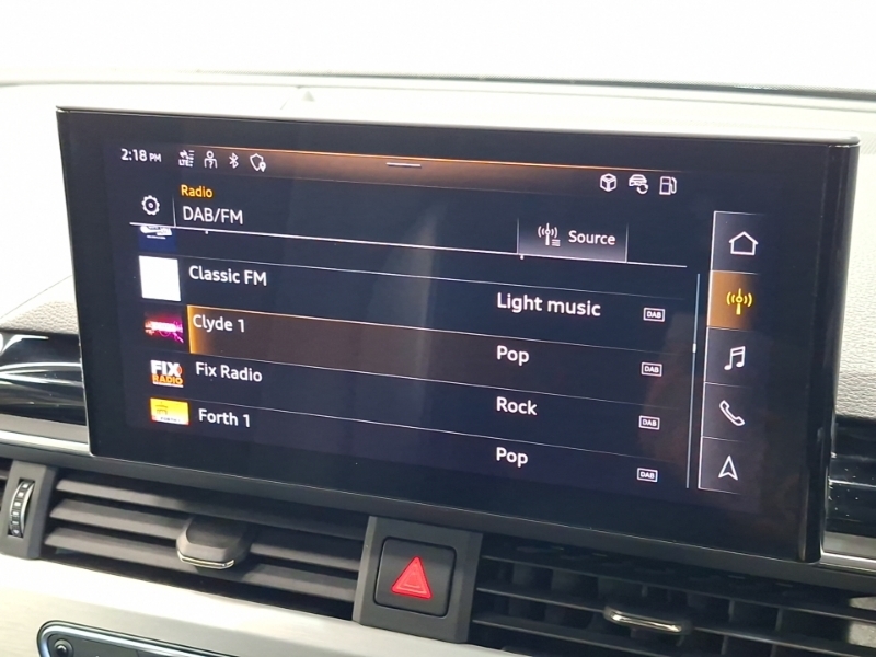 Audi A4 Technik Black #11