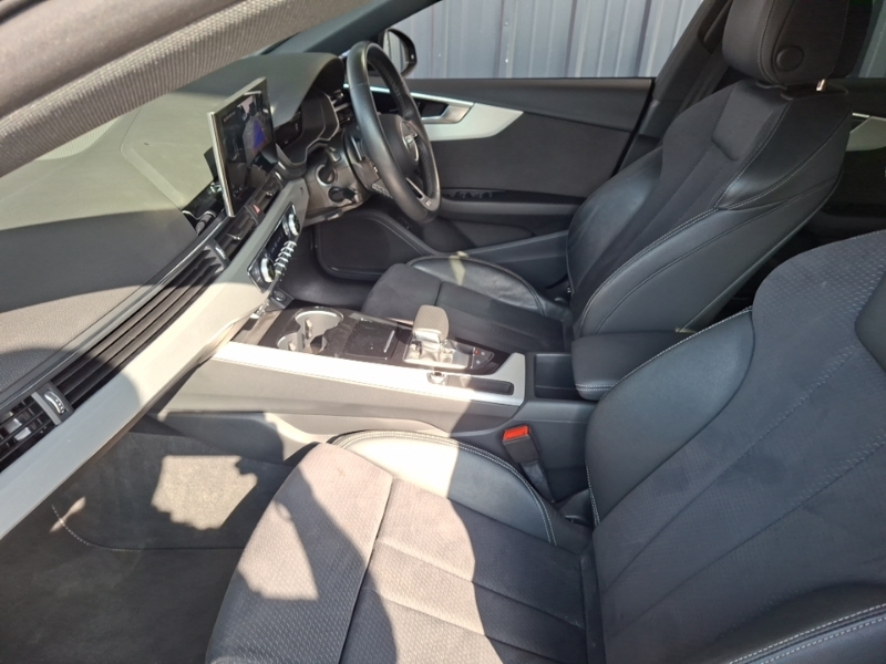 Audi A5 35 Tdi S Line S Tronic HG72GFE Black #5