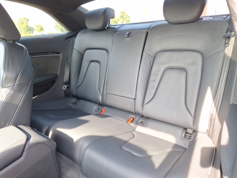 Audi A5 2.0 Tdi 190 Quattro Black Edition Plus Grey #6