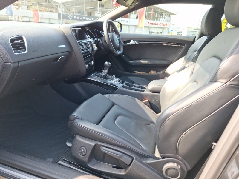 Audi A5 2.0 Tdi 190 Quattro Black Edition Plus Grey #5