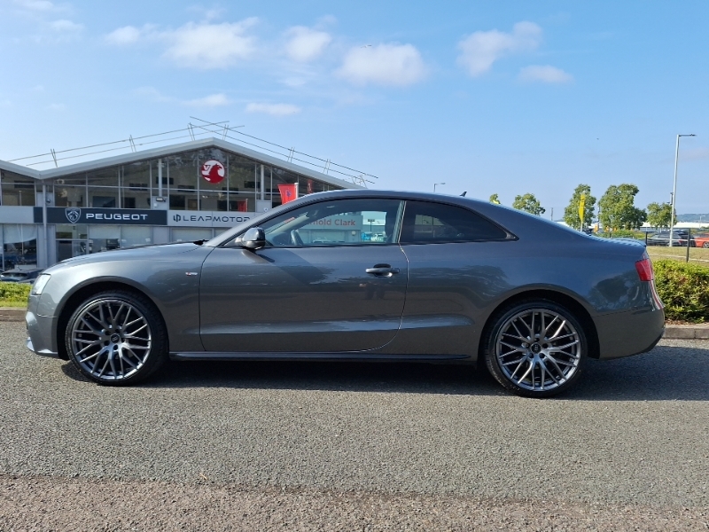 Audi A5 2.0 Tdi 190 Quattro Black Edition Plus Grey #4