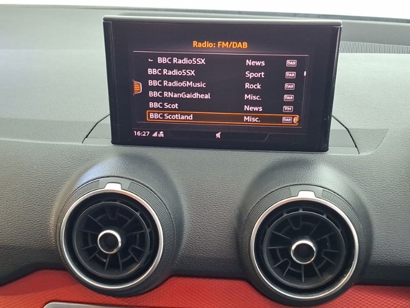 Audi Q2 Technik Grey #11