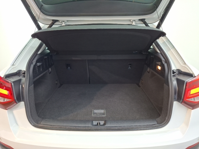 Audi Q2 Technik Grey #18