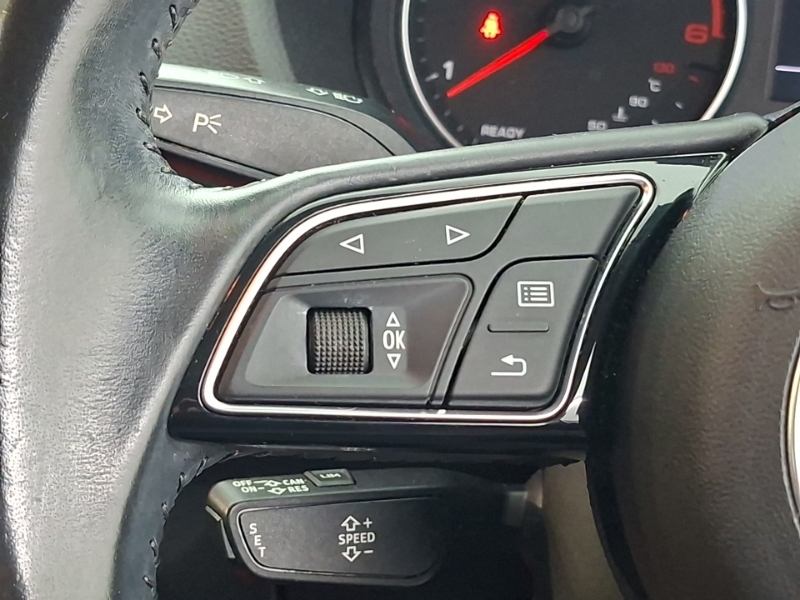 Audi Q2 Technik Grey #12