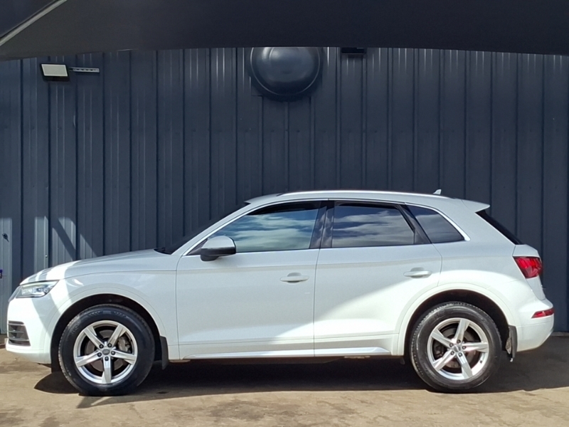 Audi Q5 40 Tdi Quattro Sport S Tronic LM69LYO White #4