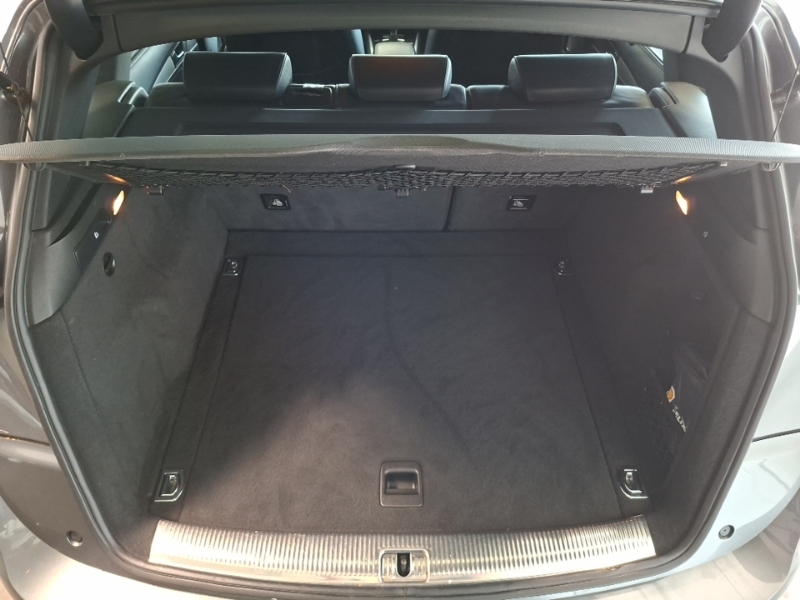 Audi Q5  Silver #18