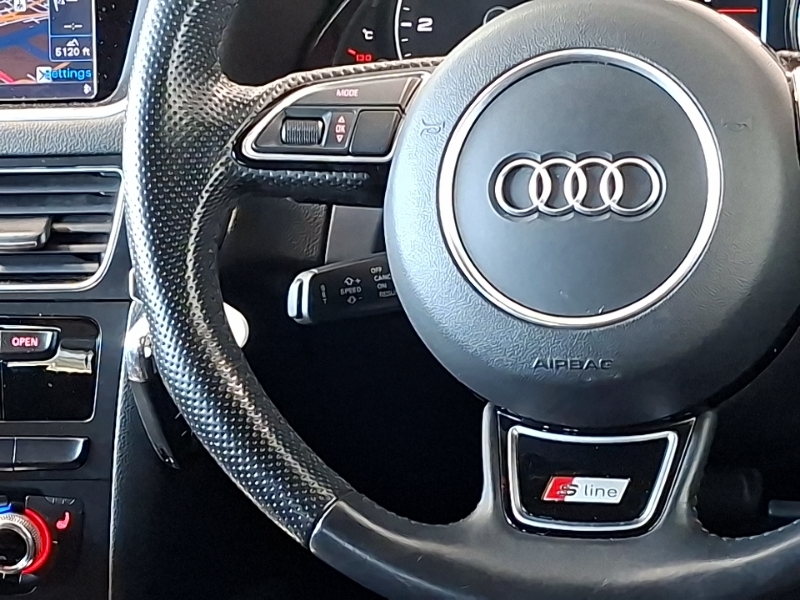 Audi Q5  Silver #12