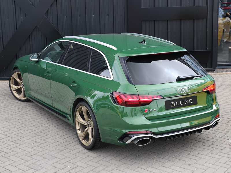 Audi RS4 Carbon Black Blue #18