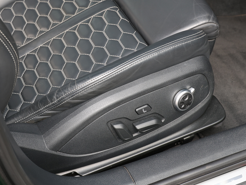Audi RS4 Carbon Black Blue #12