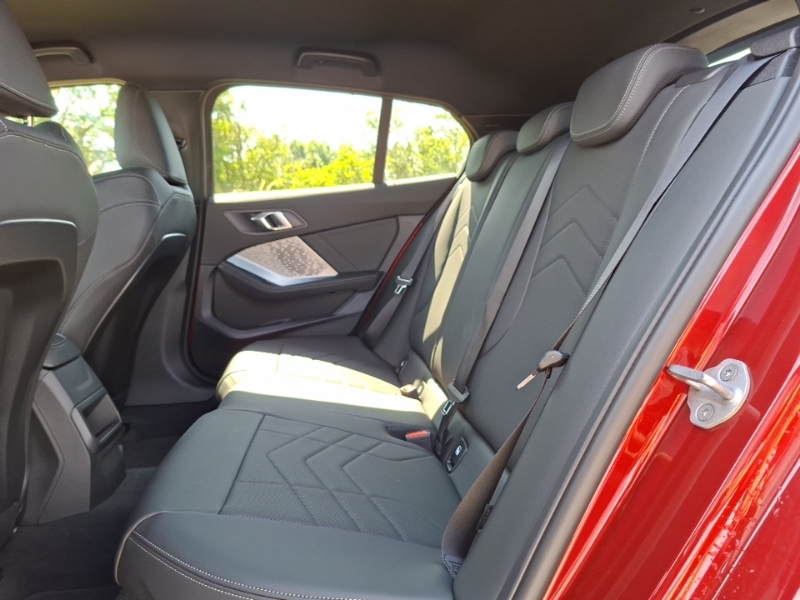 BMW 1 Series 120 M Sport Step Red #6