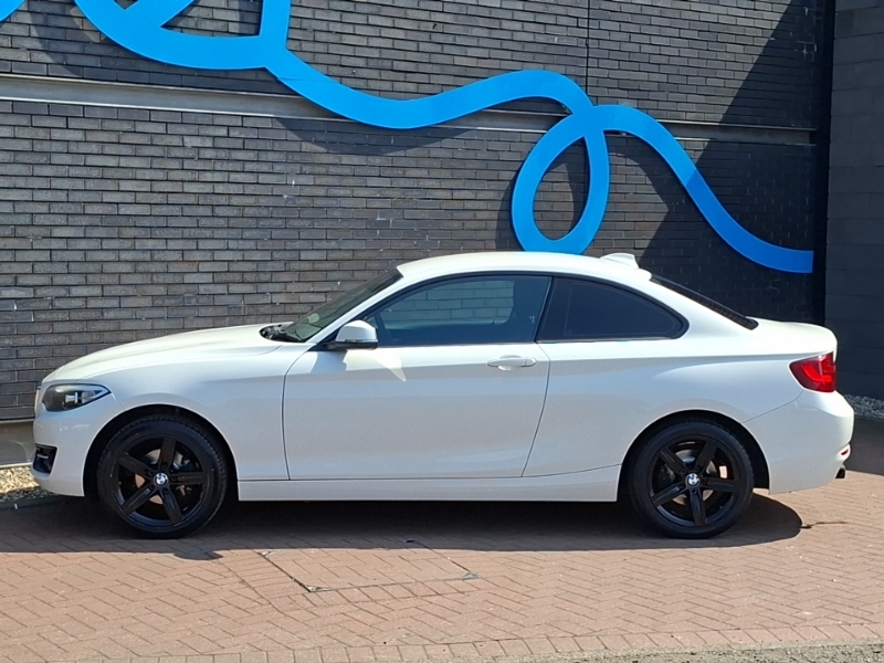 BMW 2 Series 218I Sport Nav White #4