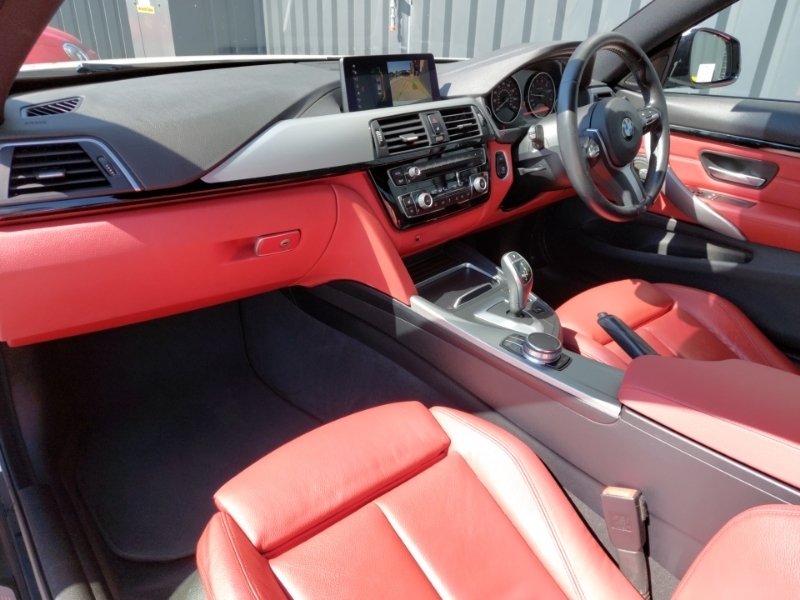 BMW 4 Series 420I M Sport Professional Media White #5