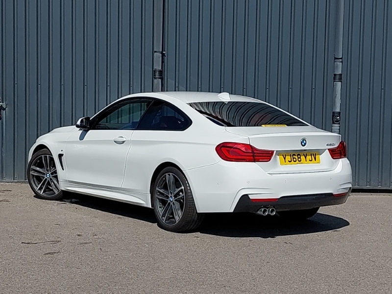 BMW 4 Series 420I M Sport Professional Media White #2