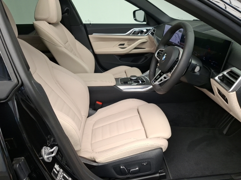 BMW 4 Series 420I M Sport Step Black #6