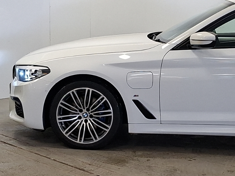 BMW 5 Series M Sport #19