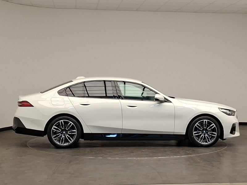 BMW 5 Series 530E M Sport White #3