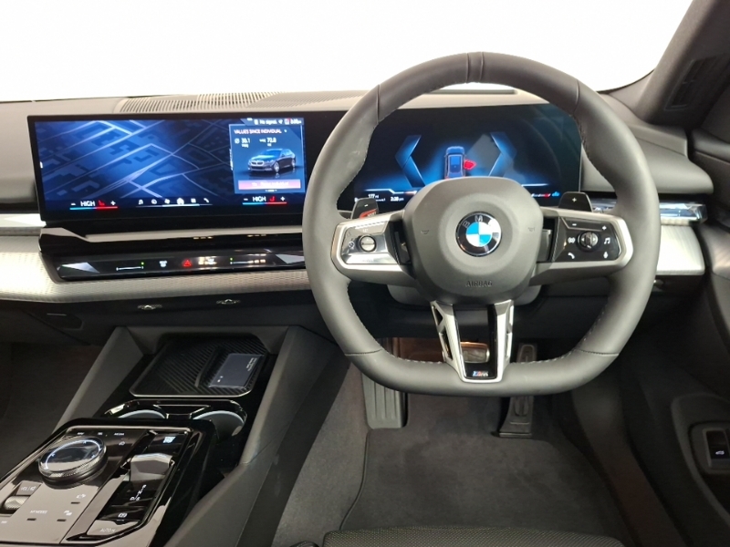 BMW 5 Series 520I M Sport Black #5