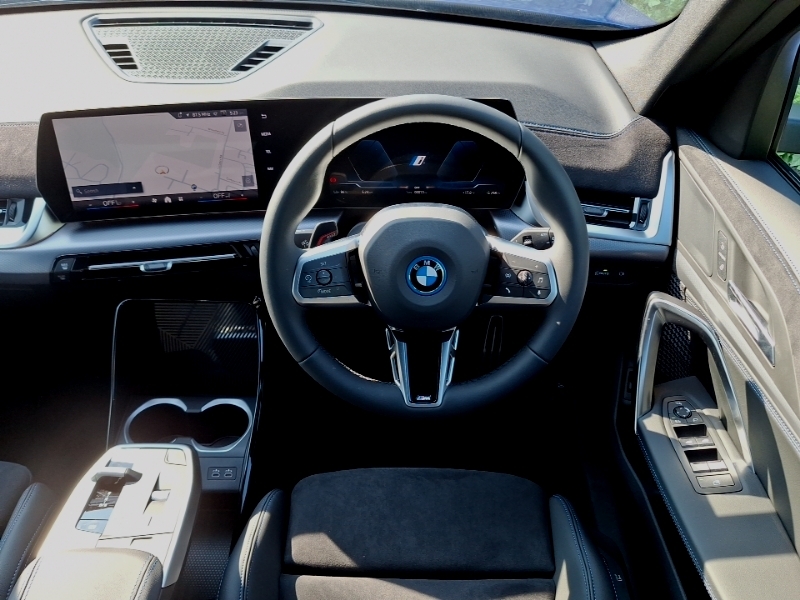 BMW iX1 150Kw Edrive20 M Sport 65Kwh Blue #5
