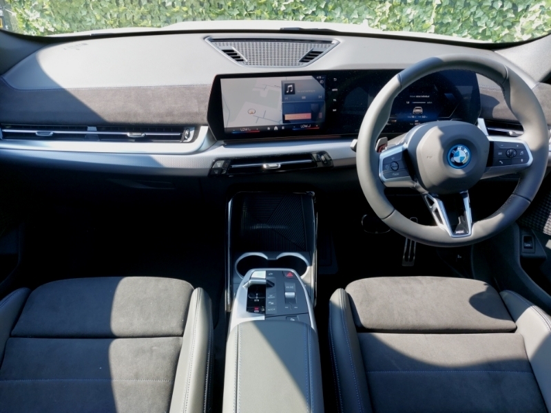 BMW iX1 230Kw Xdrive30 M Sport 65Kwh White #4