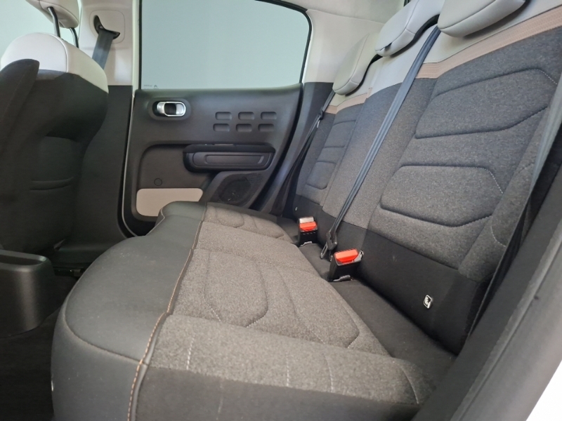 Citroen C3 1.2 Puretech 110 Shine Plus Eat6 SM23HSU White #6