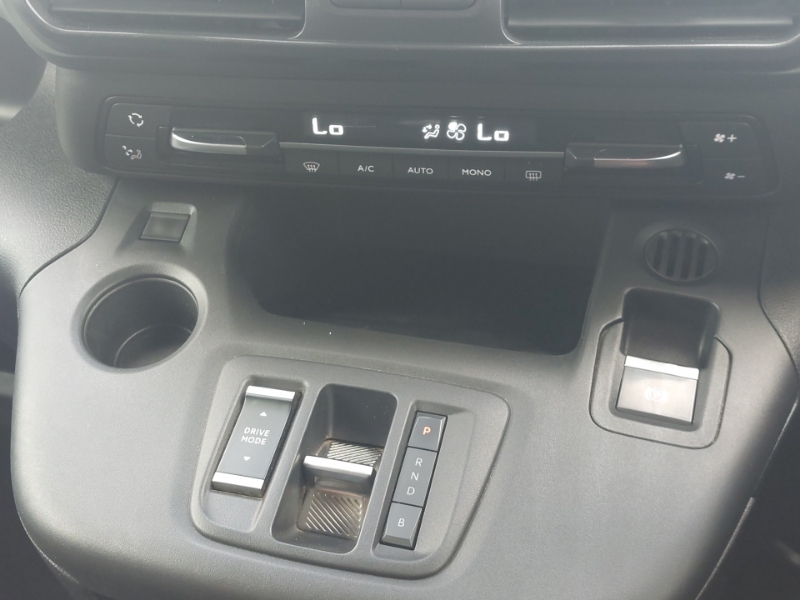 Citroen e-Berlingo E-berlingo Flair Xtr Black #17