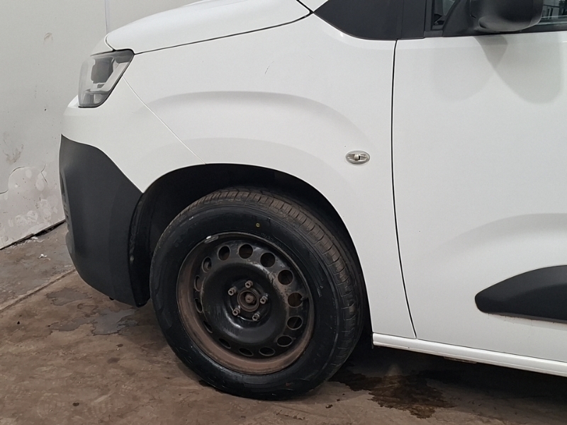 Citroen Berlingo 1.5L Enterprise M Silver #19