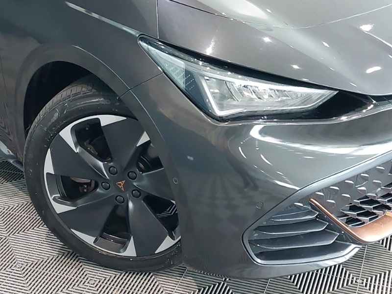 Cupra Born Hatchback Silver #8