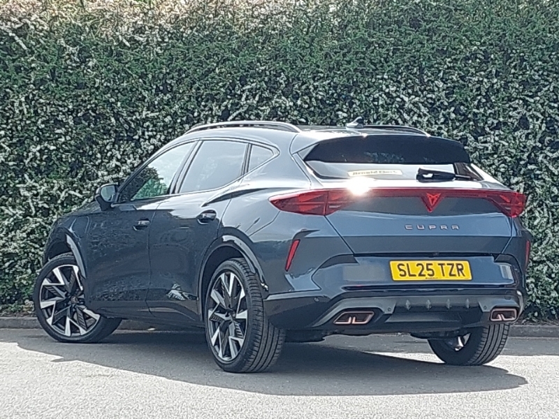 Cupra Formentor 1.5 Ehybrid 204 V2 Dsg Grey #2