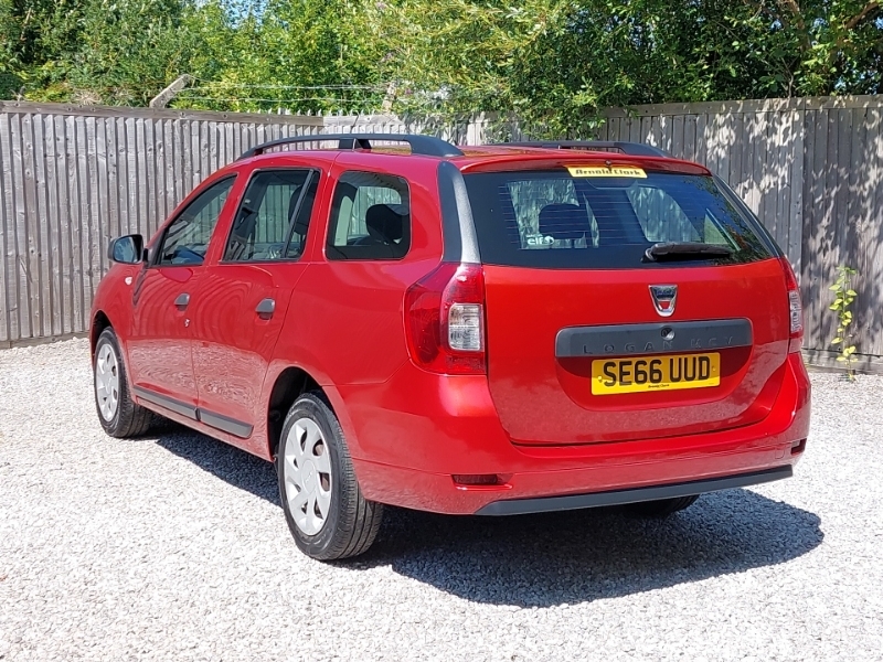 Dacia Logan 1.5 Dci Ambiance Red #2