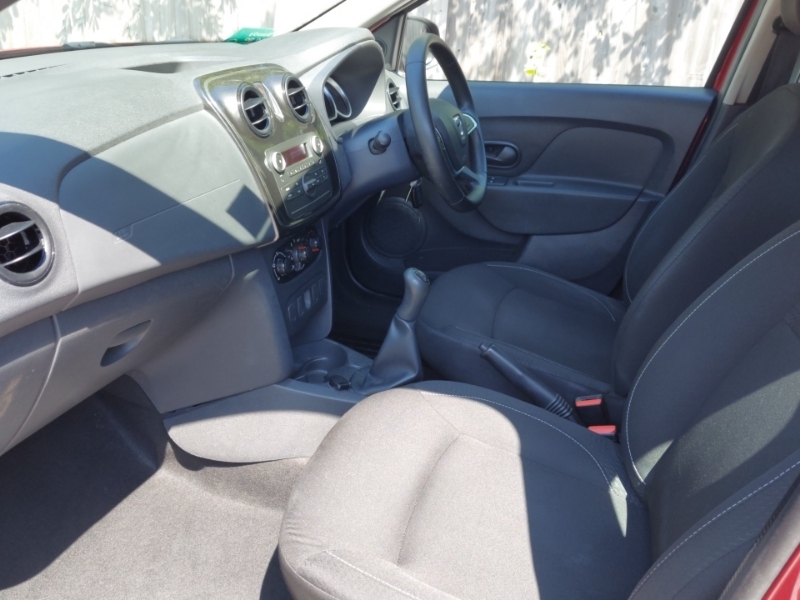 Dacia Logan 1.5 Dci Ambiance Red #5