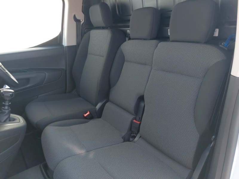 Fiat Doblo 1.5 Multijet 100 H1 Van Primo White #6