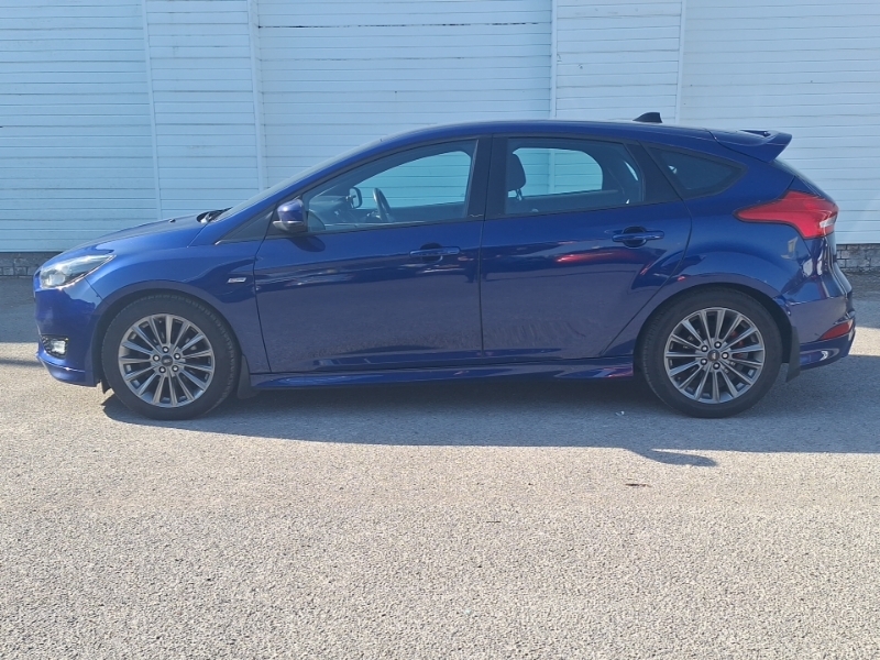 Ford Focus 1.0 Ecoboost 140 St-line Navigation Blue #4