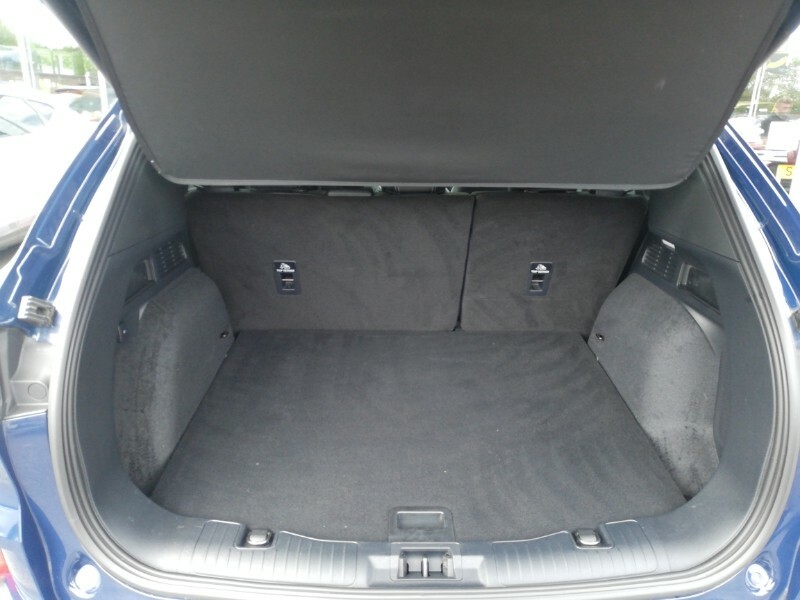 Ford Kuga Hatchback Silver #8
