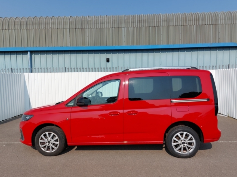 Ford Tourneo Connect 2.0 Ecoblue Titanium Red #4