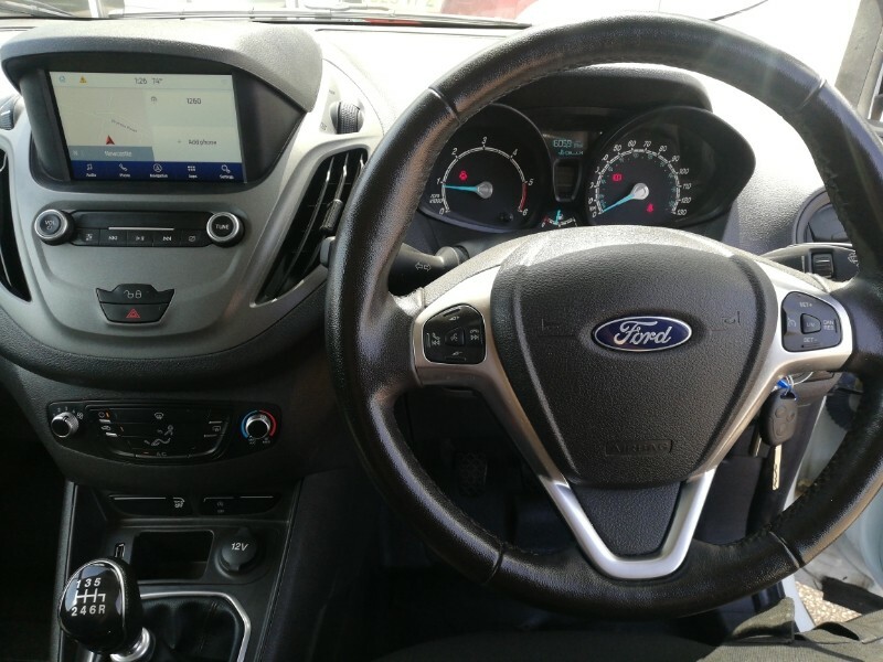 Ford Transit Courier Mpv Grey #7