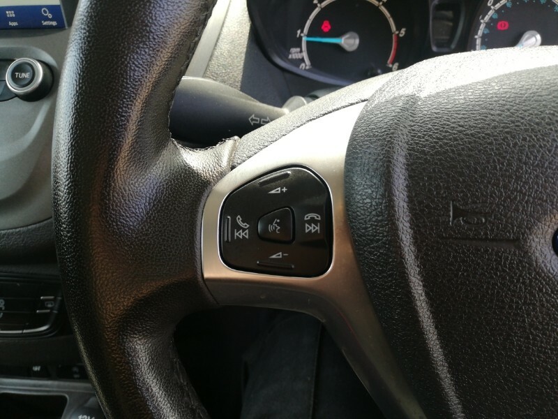 Ford Transit Courier Mpv Grey #11