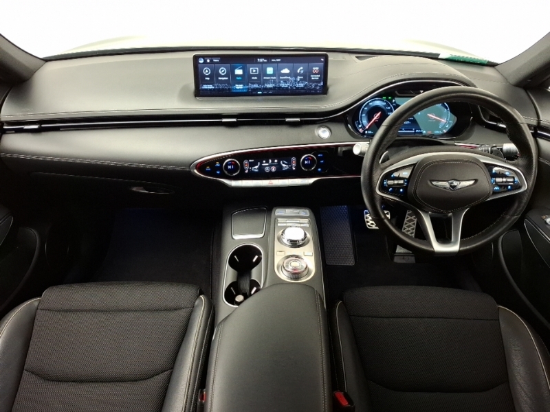 Genesis GV70 2.2D 201 Sport Awd Black #3