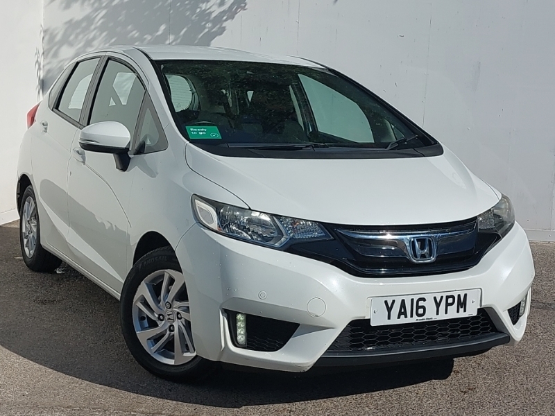 Honda Jazz 1.3 Se Cvt White
