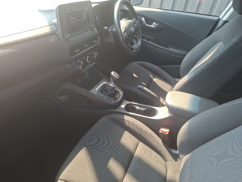 Hyundai Kona 1.0 Tgdi 48V Mhev Se Connect EF21HXT White #5